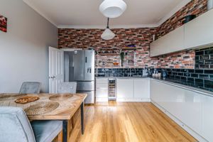 Photo 15- click for photo gallery